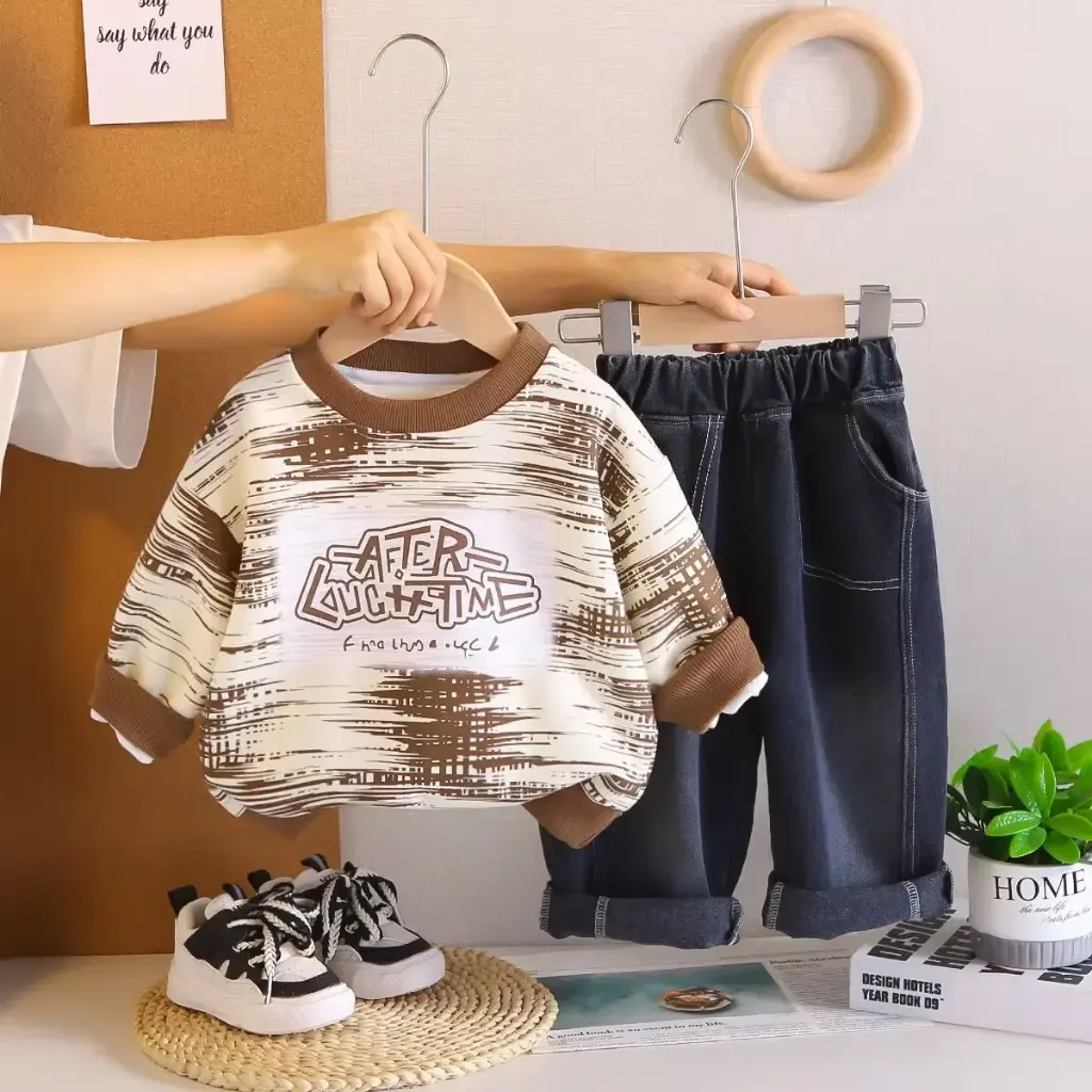 طقم ولادي ربيعي للعيد  