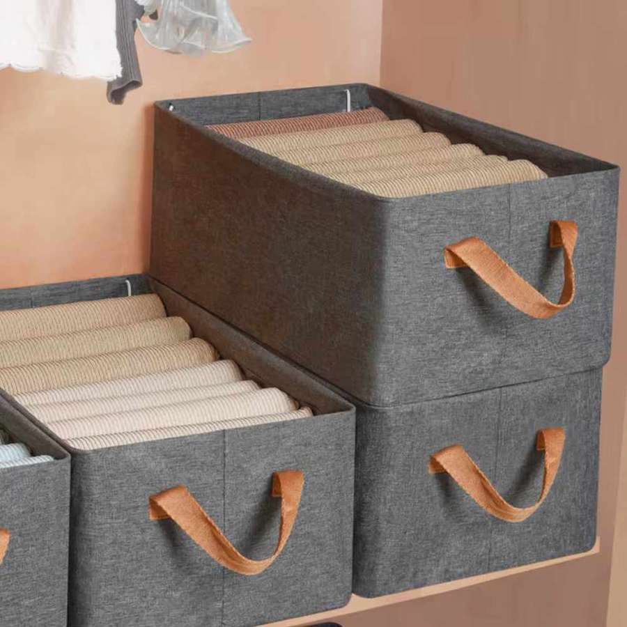 سلة مع حديد