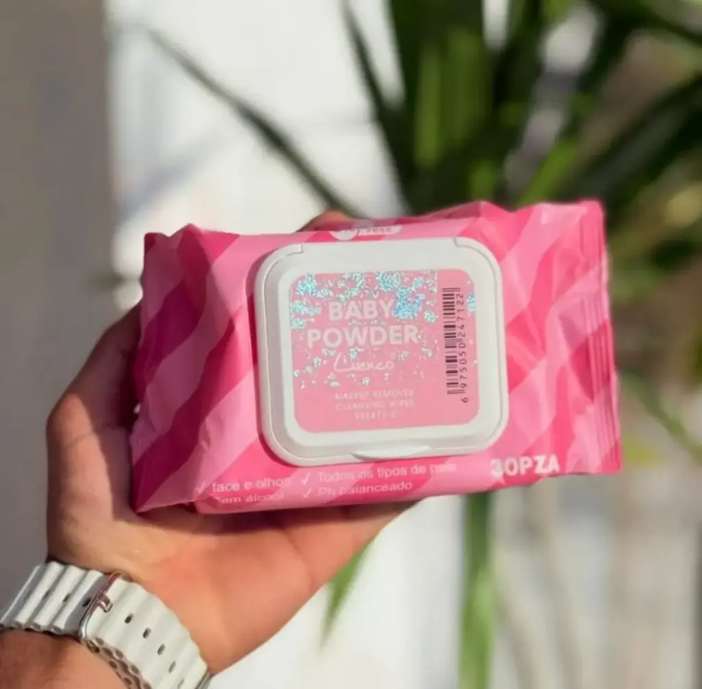 محارم مبلله ل مسح المكياج BABY POWDER