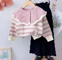 طقم بناتي صوف مخطط ابيض وليلكي