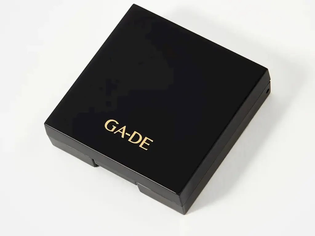 GADE FACE POWDER REFIL